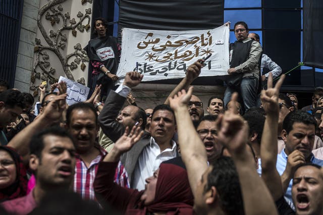 Journalists protesting against press restrictions in Cairo