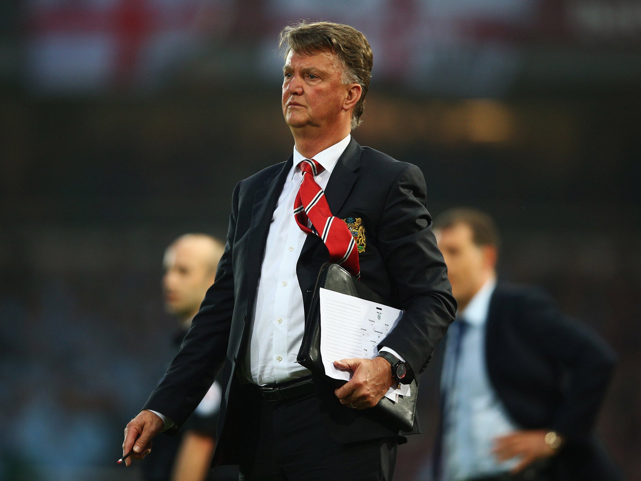 Louis van Gaal reacts to Manchester United's defeat by West Ham