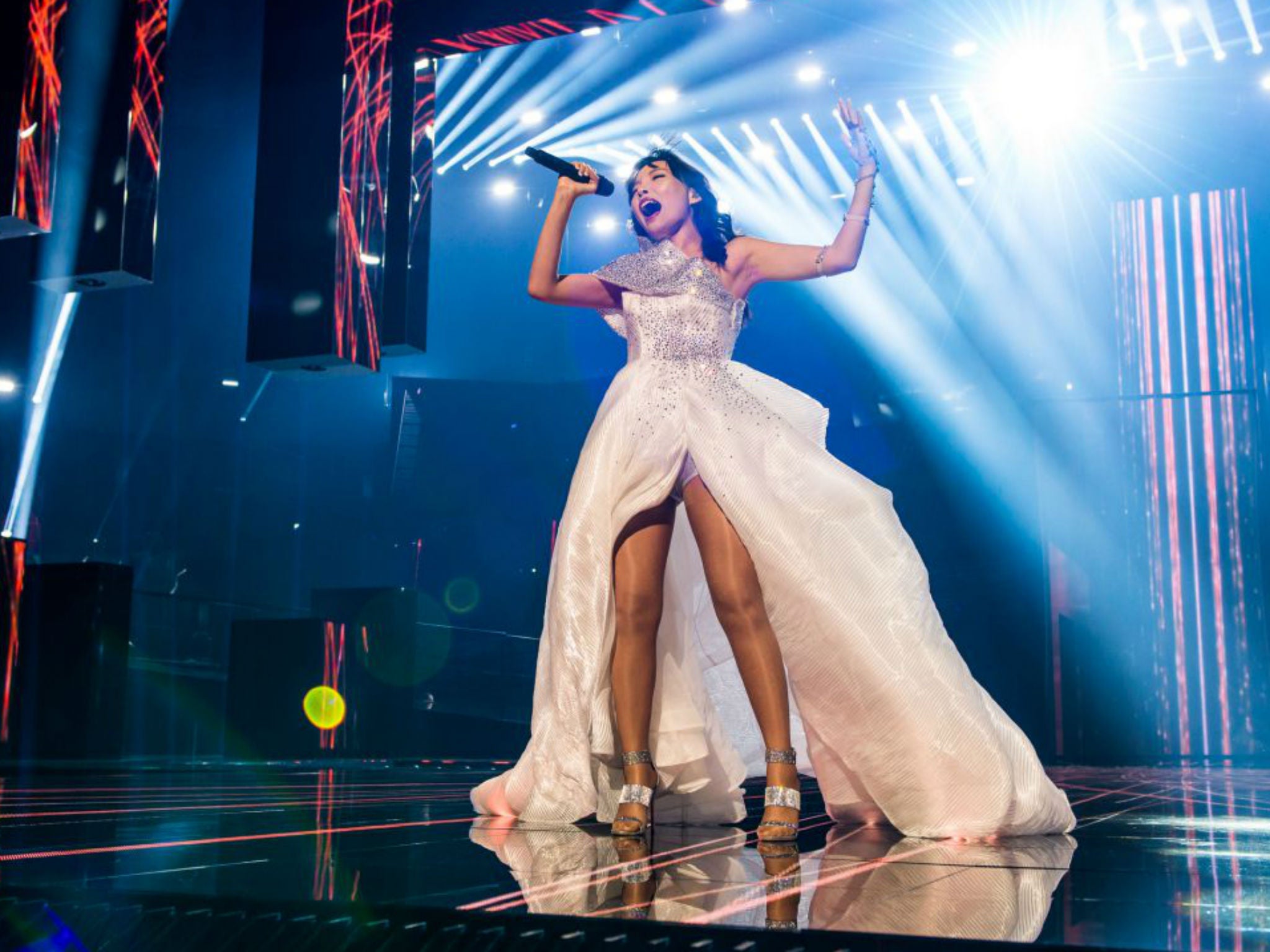 Dami Im performs 'Sound of Silence' for Australia in the second semi final dress rehearsal