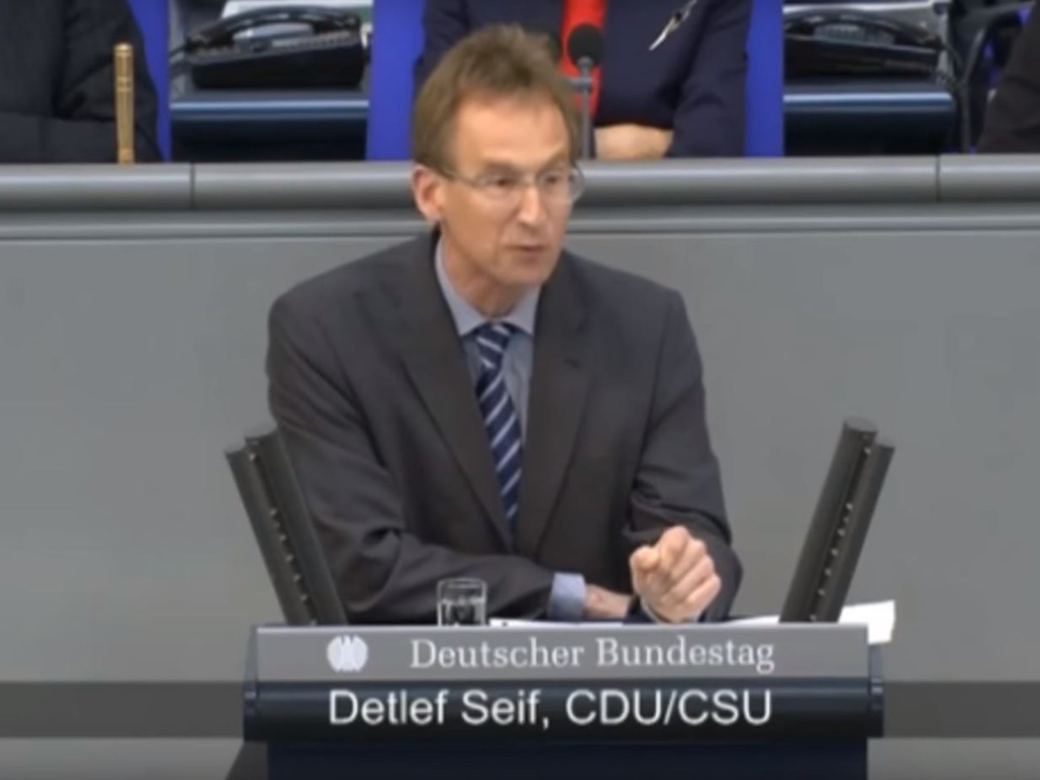 Detlef Seif reciting the controversial poem in the Bundestag