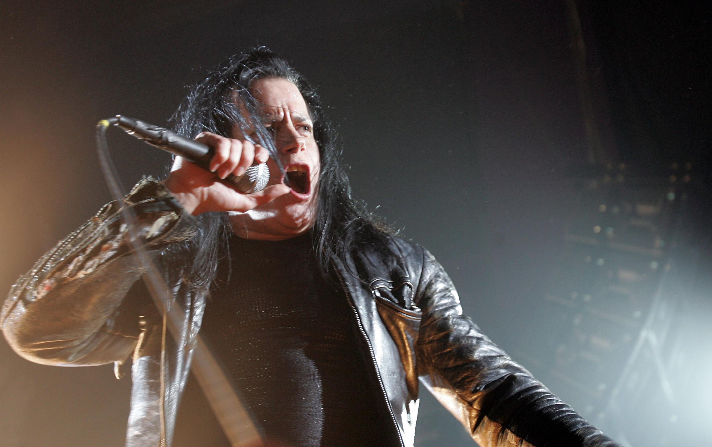 Glenn Danzig on stage in 2005