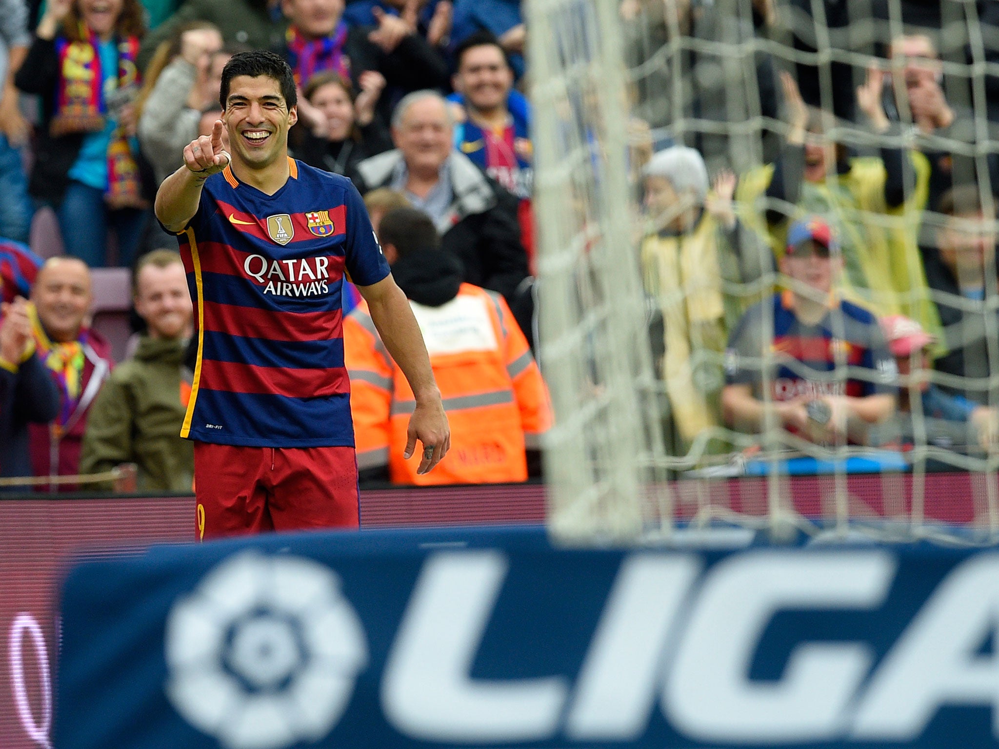 Luis Suarez will be looking to lead Barcelona to the title