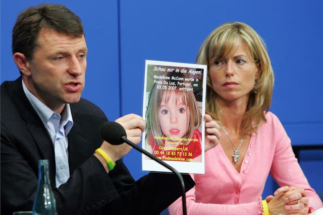 Kate and Gerry McCann display a poster of their missing daughter Madeleine McCann during a press conference on 6 June, 2007 in Berlin, Germany