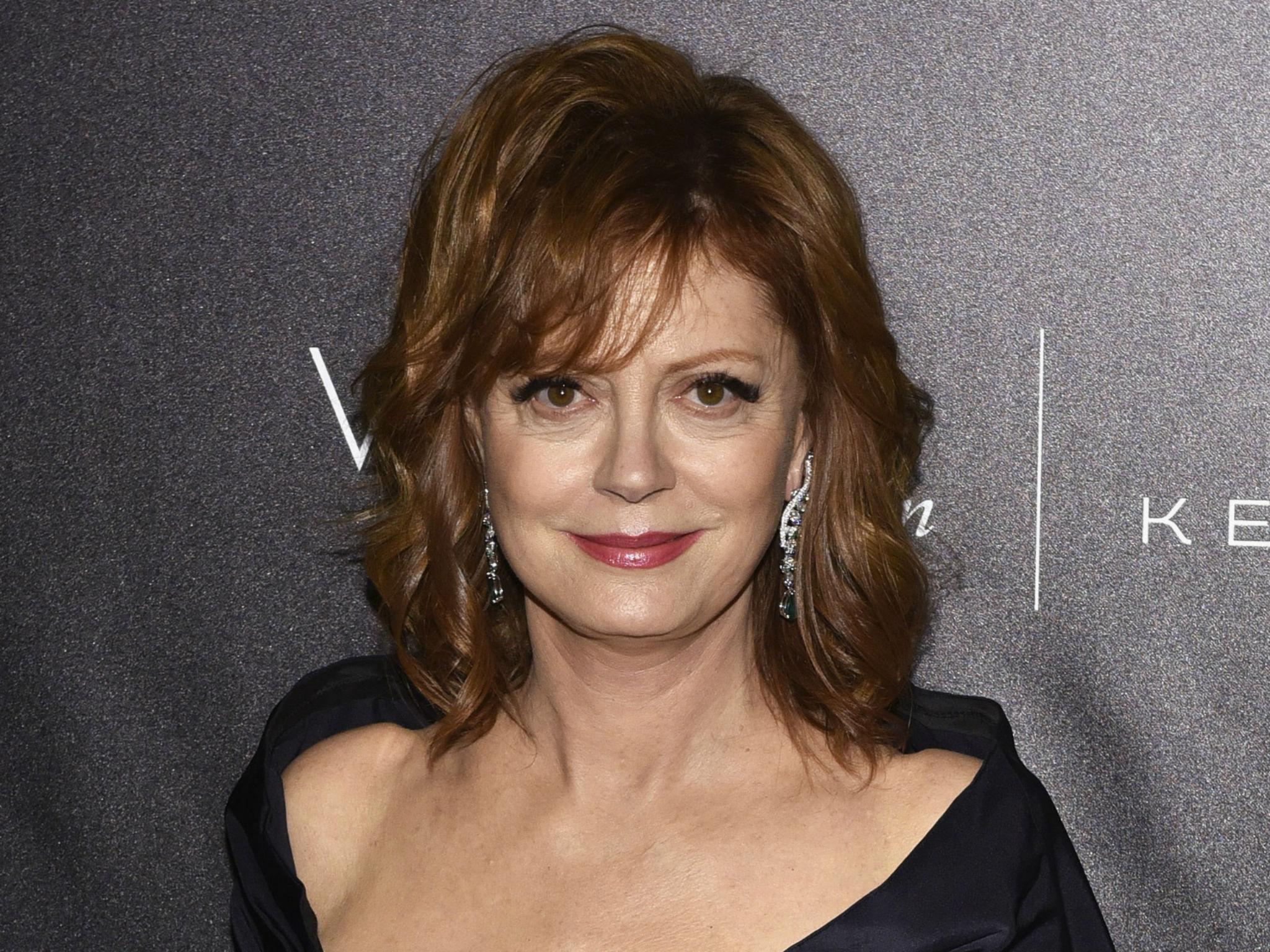 70 Year Old Woman Sex - Susan Sarandon says her sexuality is 'up for grabs' for people of any  gender | The Independent | The Independent