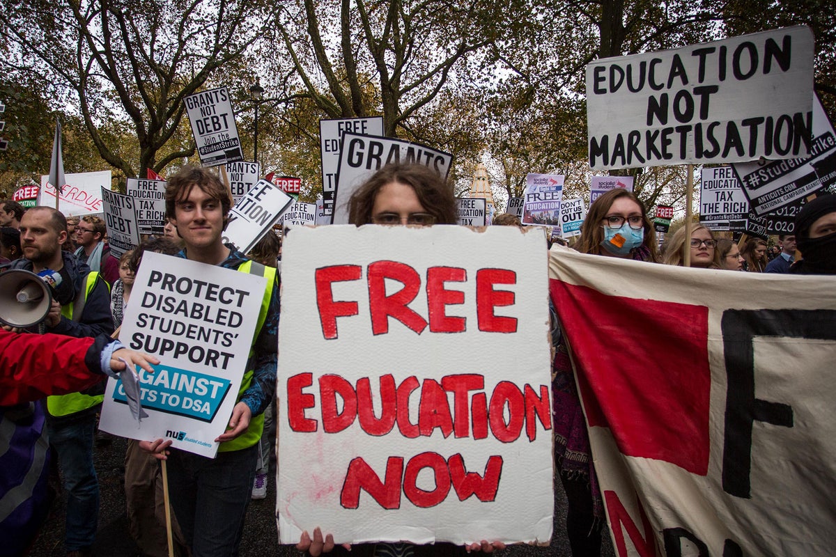 University grants for poorest students axed and replaced with loans ...