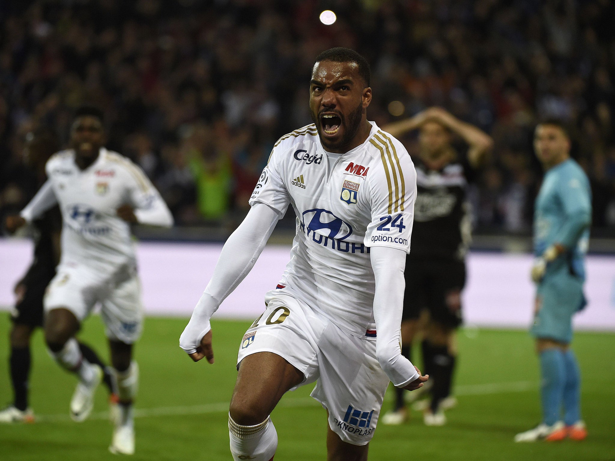 West Ham had a £31m offer for Alexandre Lacazette rejected by Lyon earlier this summer