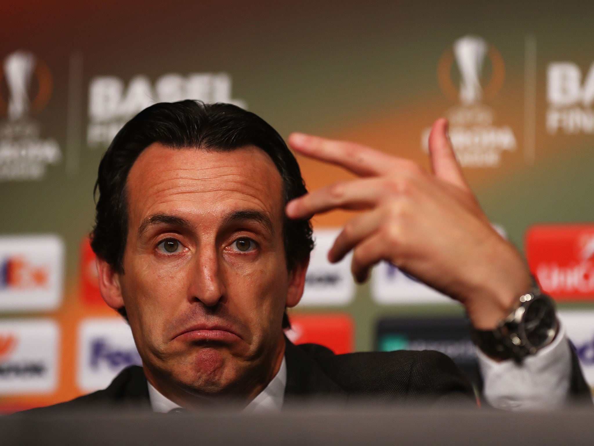 Unai Emery looks set to take Blanc's place at PSG