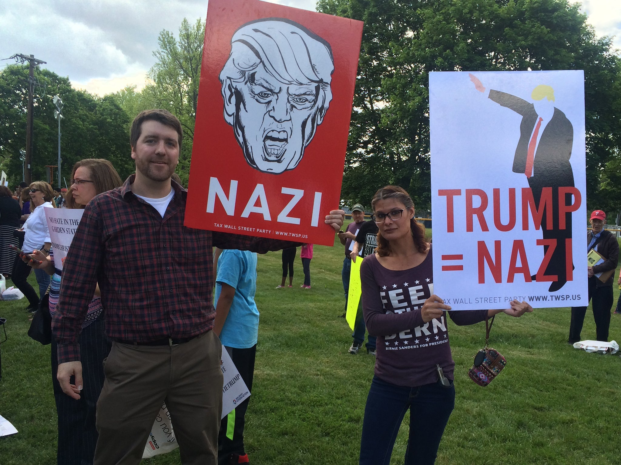 Chris Reith and Dalicia Luna see many parallels between 1930s Germany and Trump's rise (Feliks Garcia)