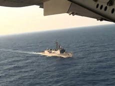 EgyptAir flight MS804 crash: Egypt sends robot submarine to search for black boxes