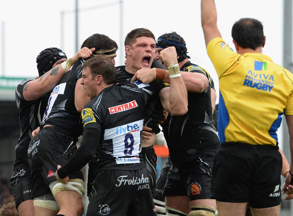 Dave Ewers celebrates scoring a try for Exeter Chiefs against Wasps