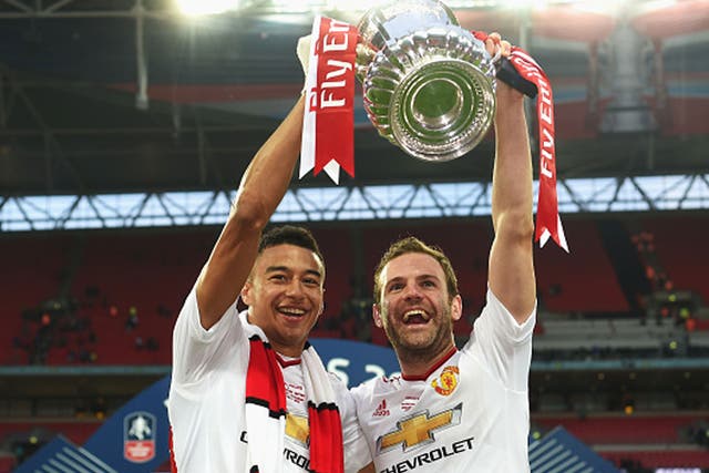 Juan Mata and Jesse Lingard scored to earn Manchester United a 2-1 victory over Crystal Palace at Wembley (Getty)