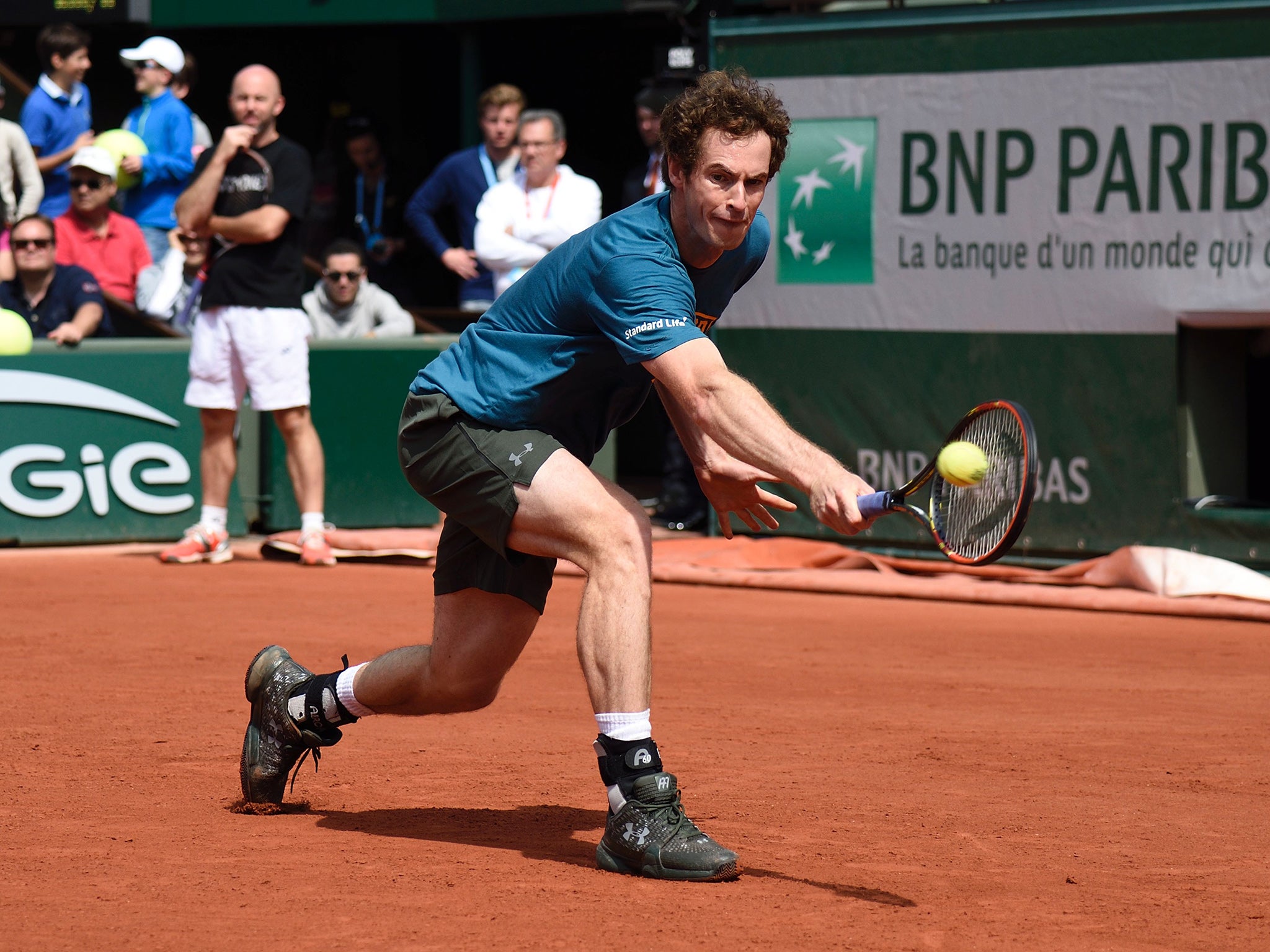 Andy Murray continues his preparations for the French Open