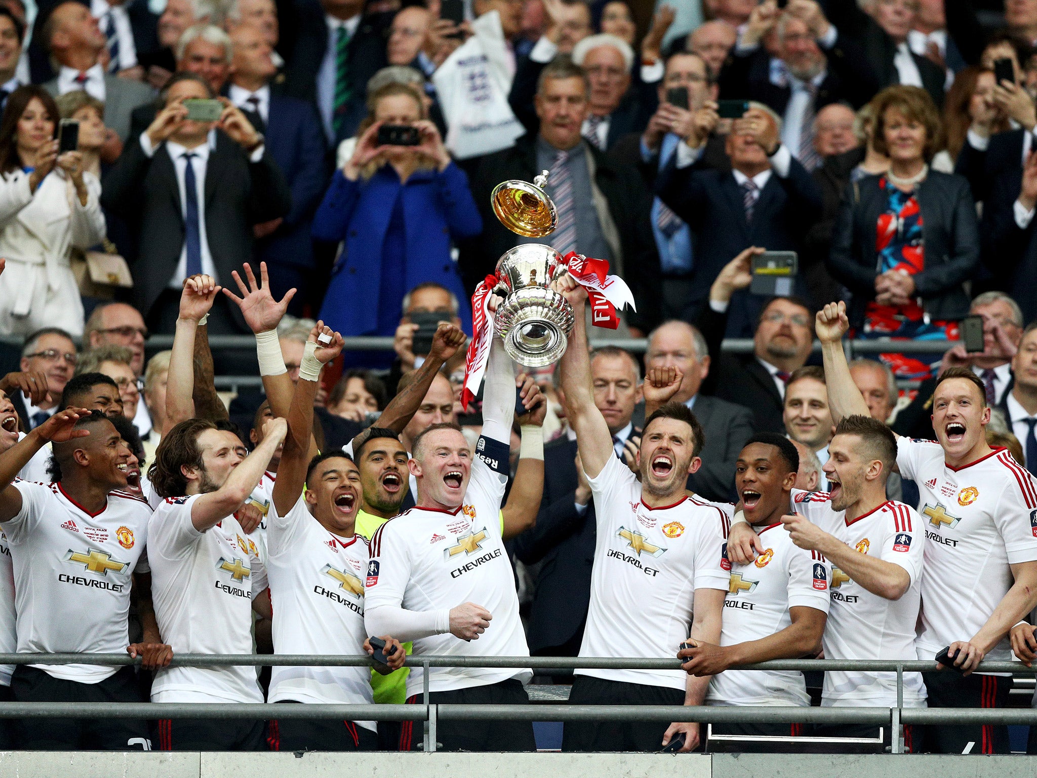 FA Cup final live Manchester United beat Crystal Palace 2-1 to clinch record-equalling 12th victory The Independent The Independent
