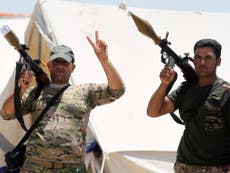Iraqi forces prepare offensive on Isis-held Fallujah, warning residents to flee