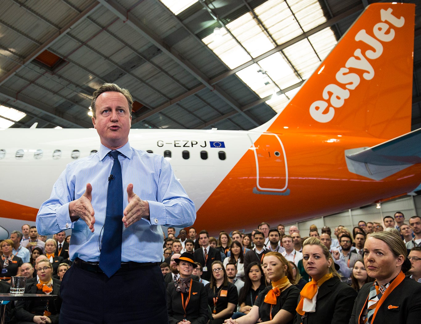 David Cameron delivers a speech to easyJet employees at the aviation company's Luton Airport Hangar on May 24, 2016 in Luton, England