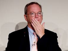 Google boss Eric Schmidt embarrassingly admits he uses an iPhone