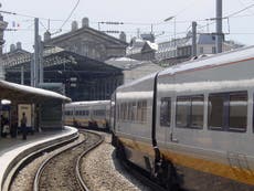 Eurostar cuts London-Paris fares to £25 each way- with strings attached