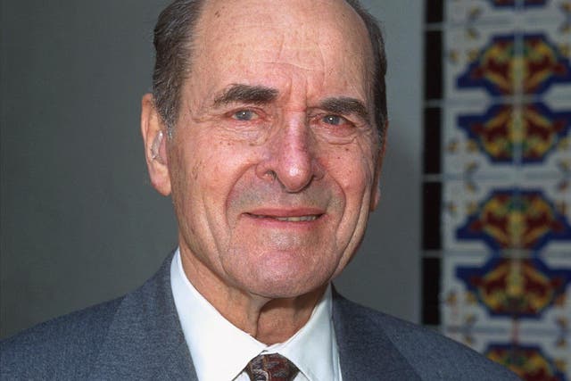 Dr Henry Heimlich pictured at age 80 <em>Rex Features</em>