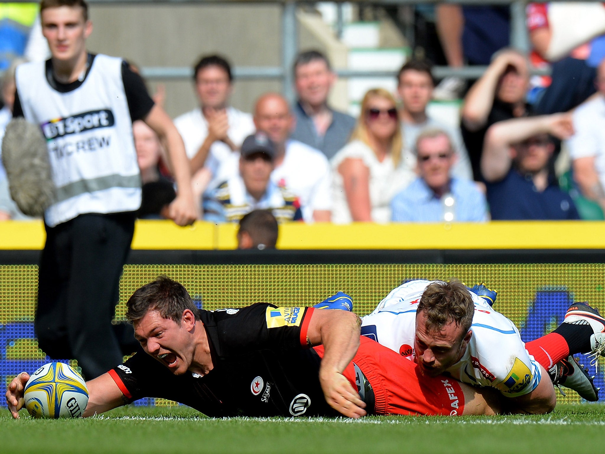 Alex Goode scores the crucial third try for Saracens