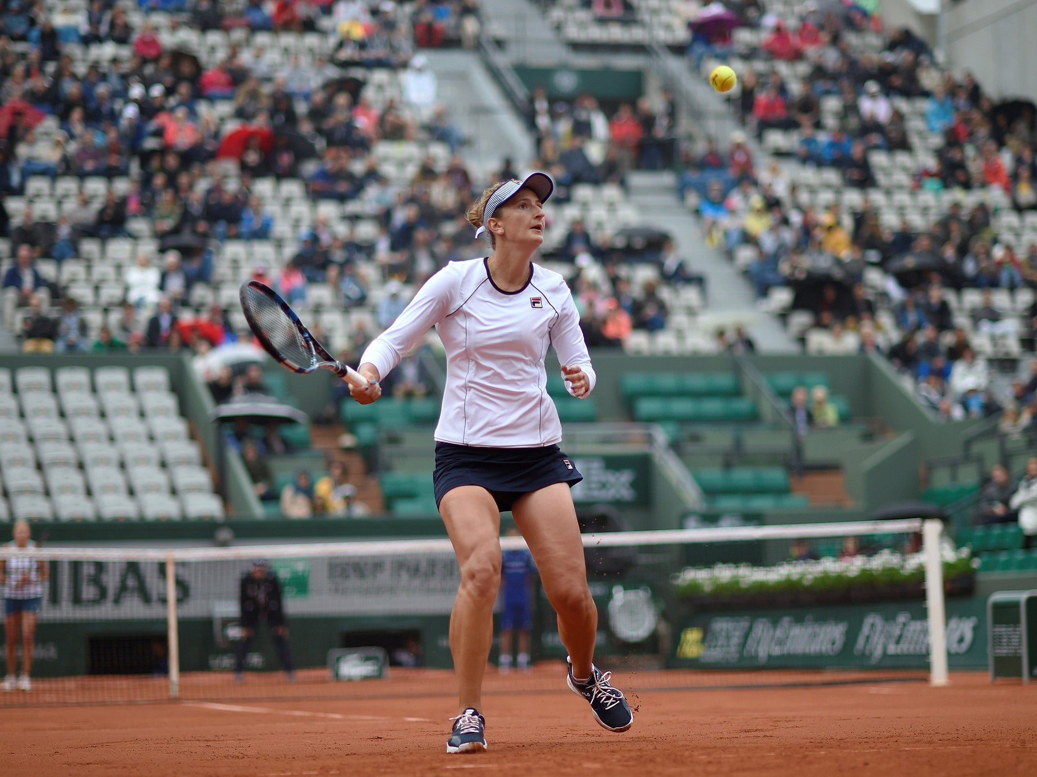 Irina-Camelia Begu saw her serve broken in her first service game