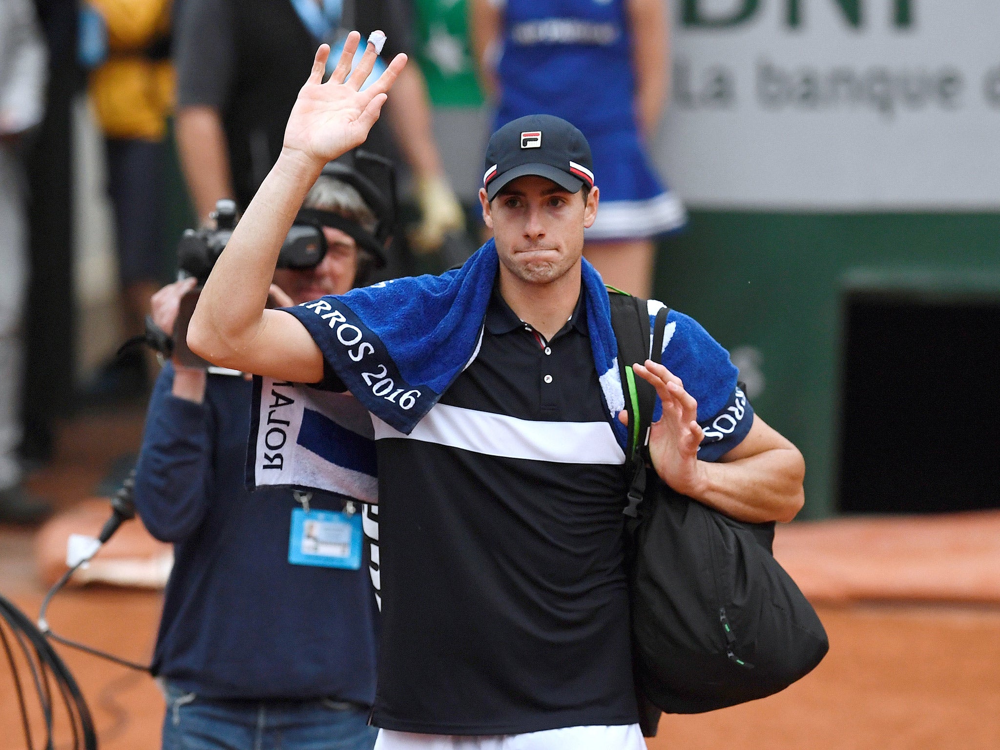 John Isner was powerless to stop Murray's march into the quarter-finals