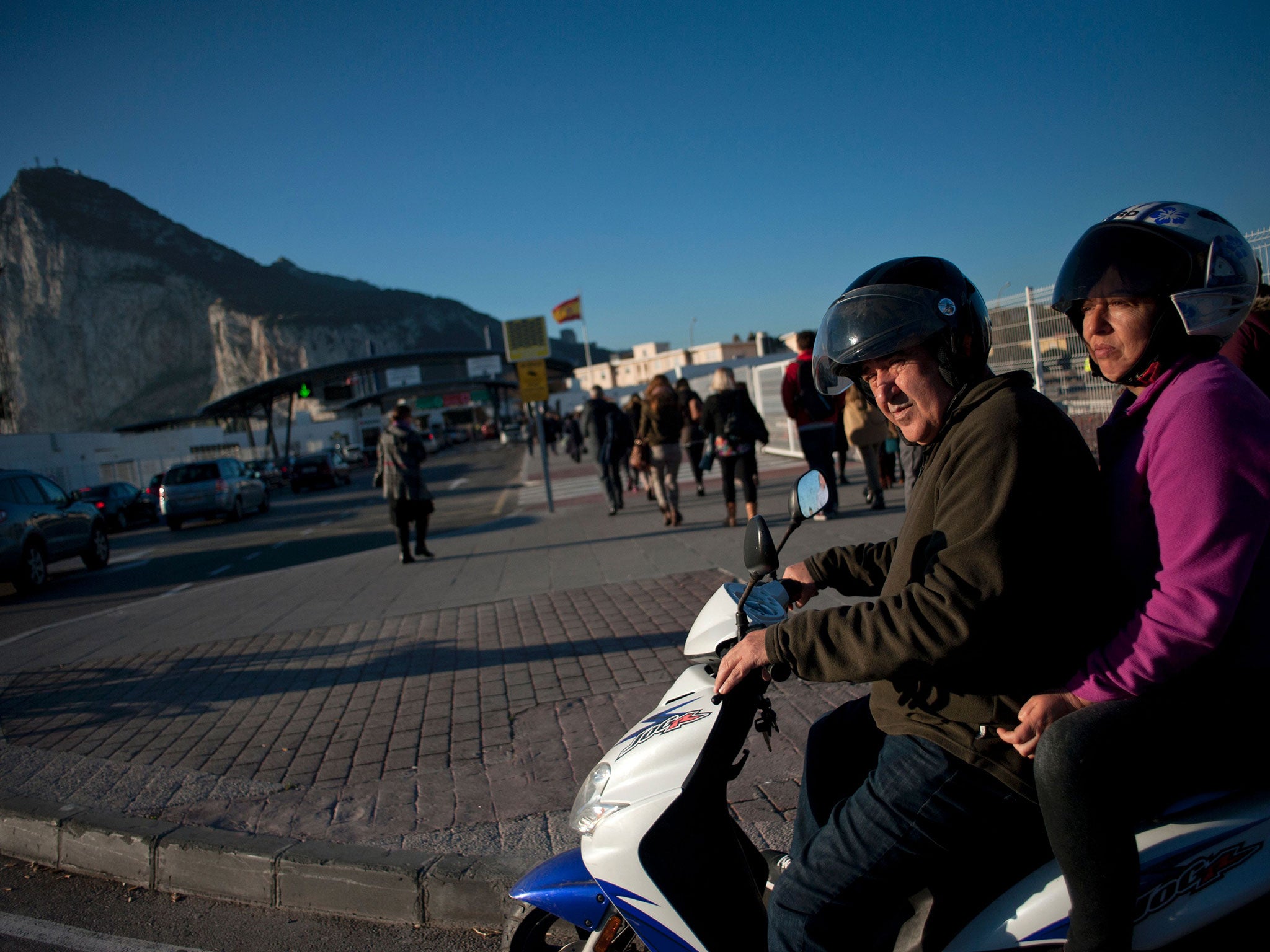 Gibraltar’s economy is dependent upon a workforce of around 10,000 people who cross through the frontier with Spain every day