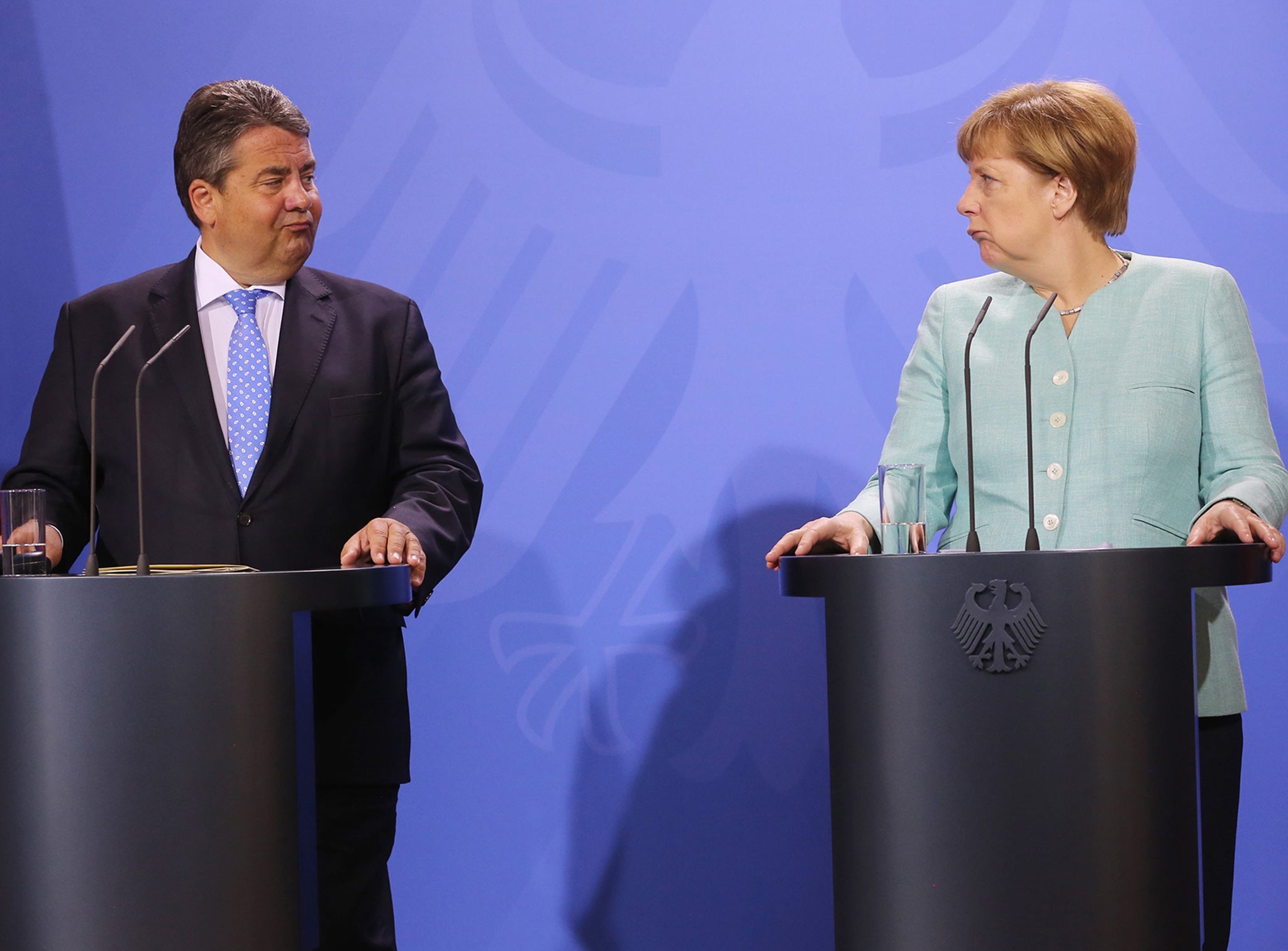 German Vice Chancellor Sigmar Gabriel has warned the country could be in for a "rough ride" under President Donald Trump - but Chancellor Angela Merkel has expressed a more optimistic view