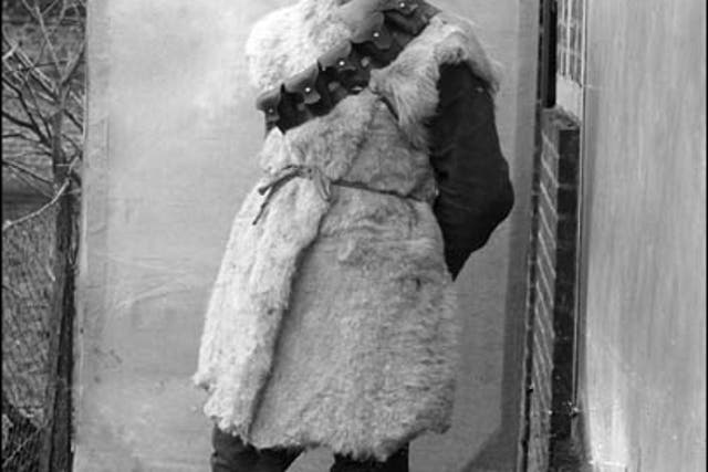 Sheepskins were sent out to France during an overcoat shortage in 1915