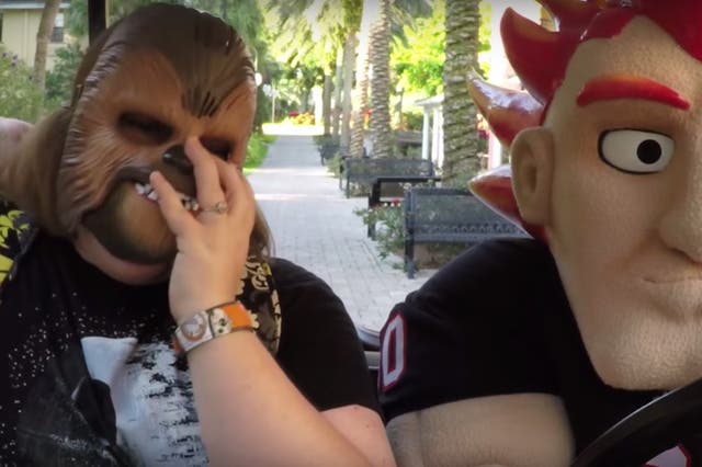 'Chewbacca Mom' gets a tour of the university's campus grounds with mascot, Scorch