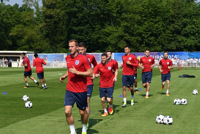 Harry Kane and the England team training in France