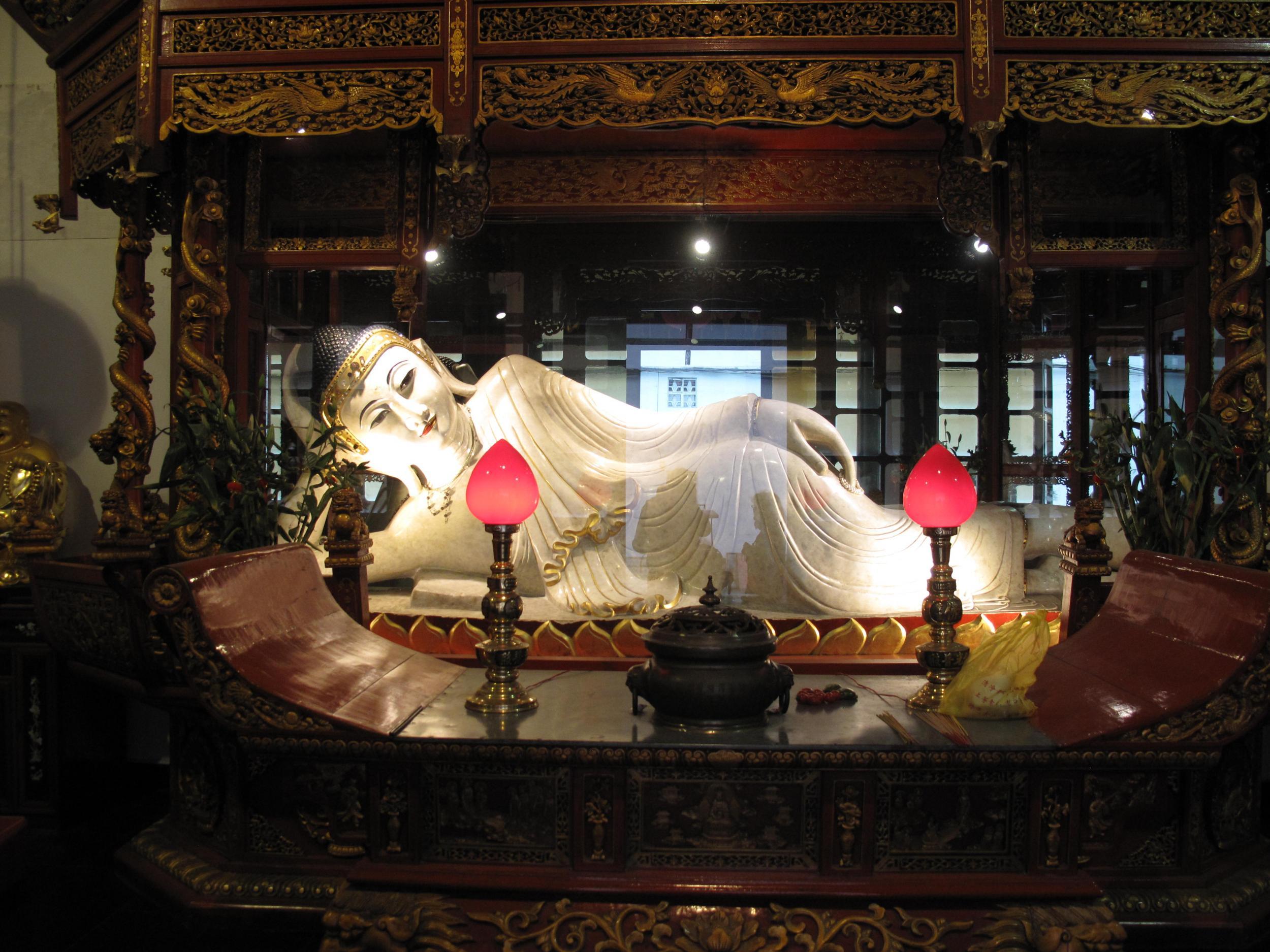 Temple vision: the Jade Buddha