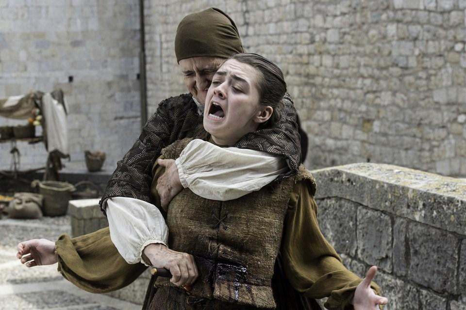 Game Of Thrones Season 6 Arya S Stabbing Plot Twist Impending