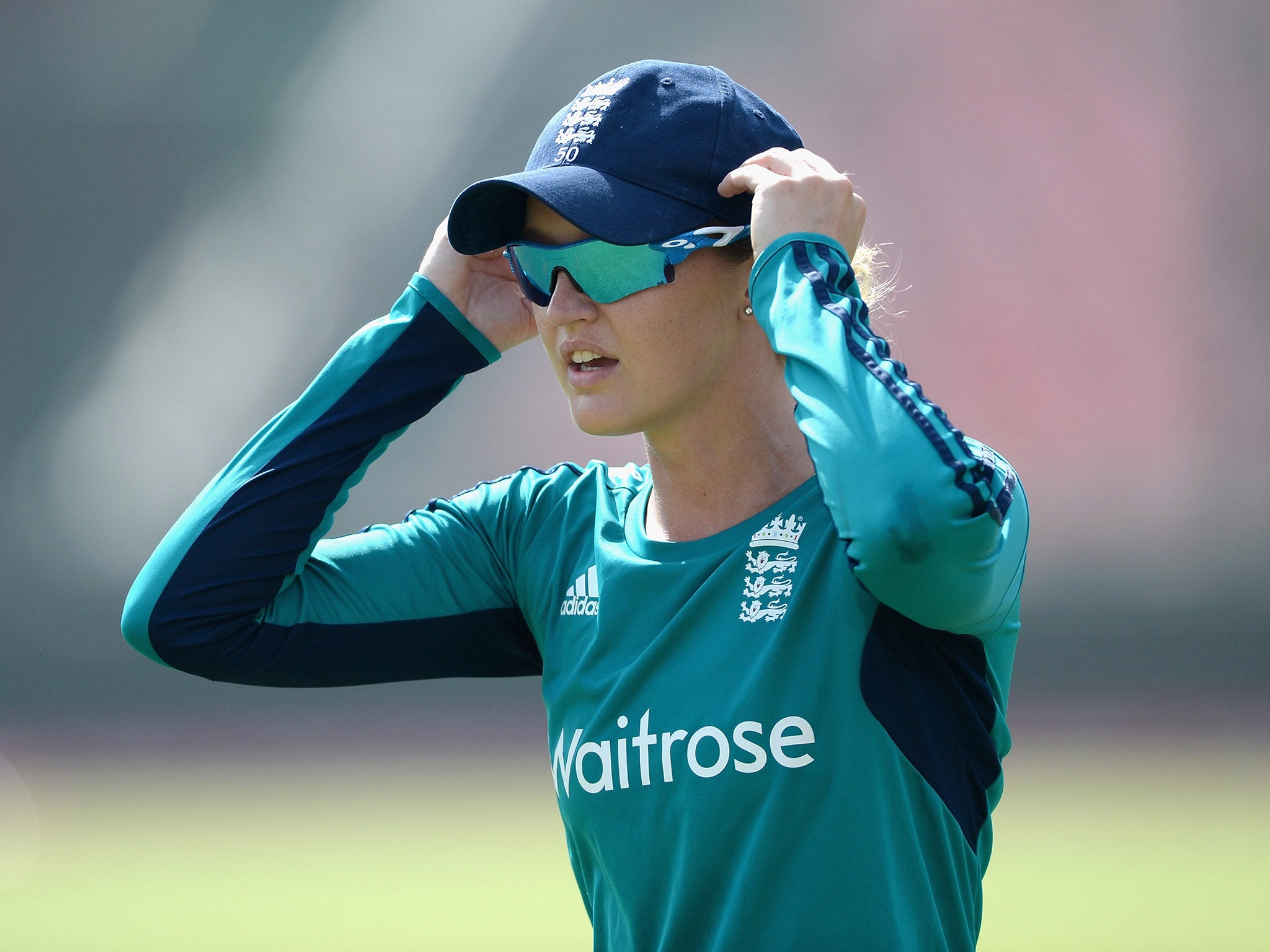 Sarah Taylor has announced that she will take an break from cricket after suffering anxiety attacks