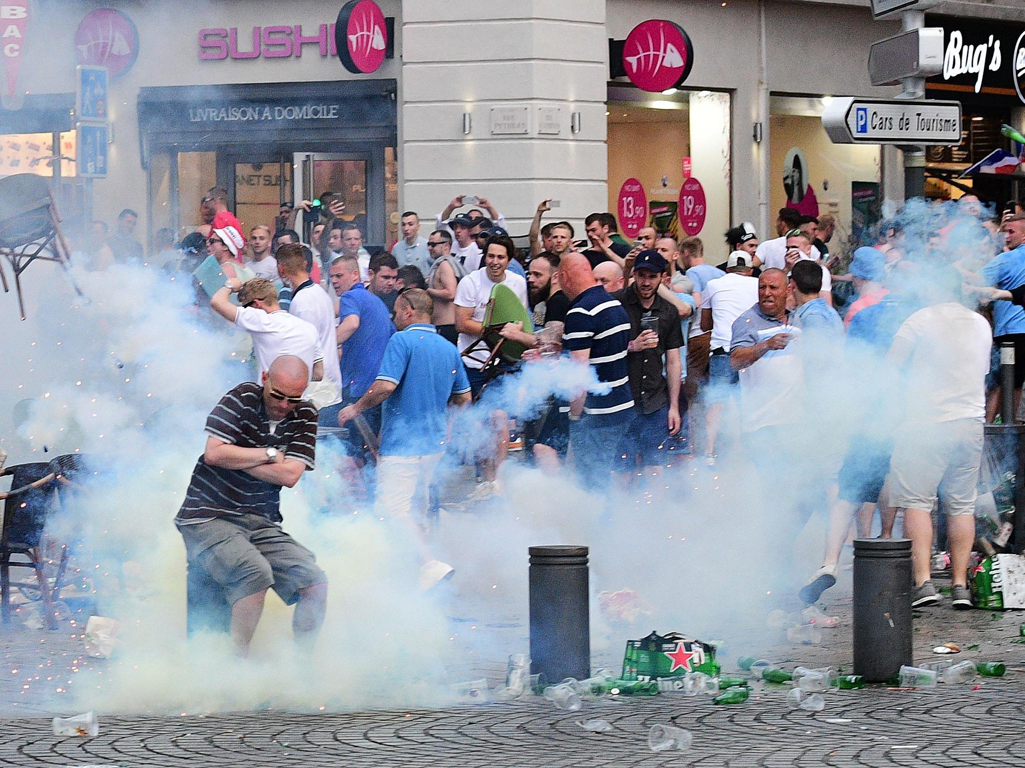 Russian and English fans with both involved in violence in Marseille's old port