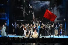 Singapore cuts same-sex kiss from Les Misérables production