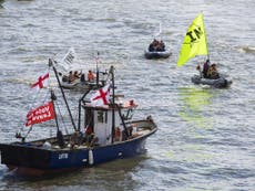 Jeremy Corbyn: Farage and Brexit flotilla should 'stop blaming Brussels' for fishing industry problems 