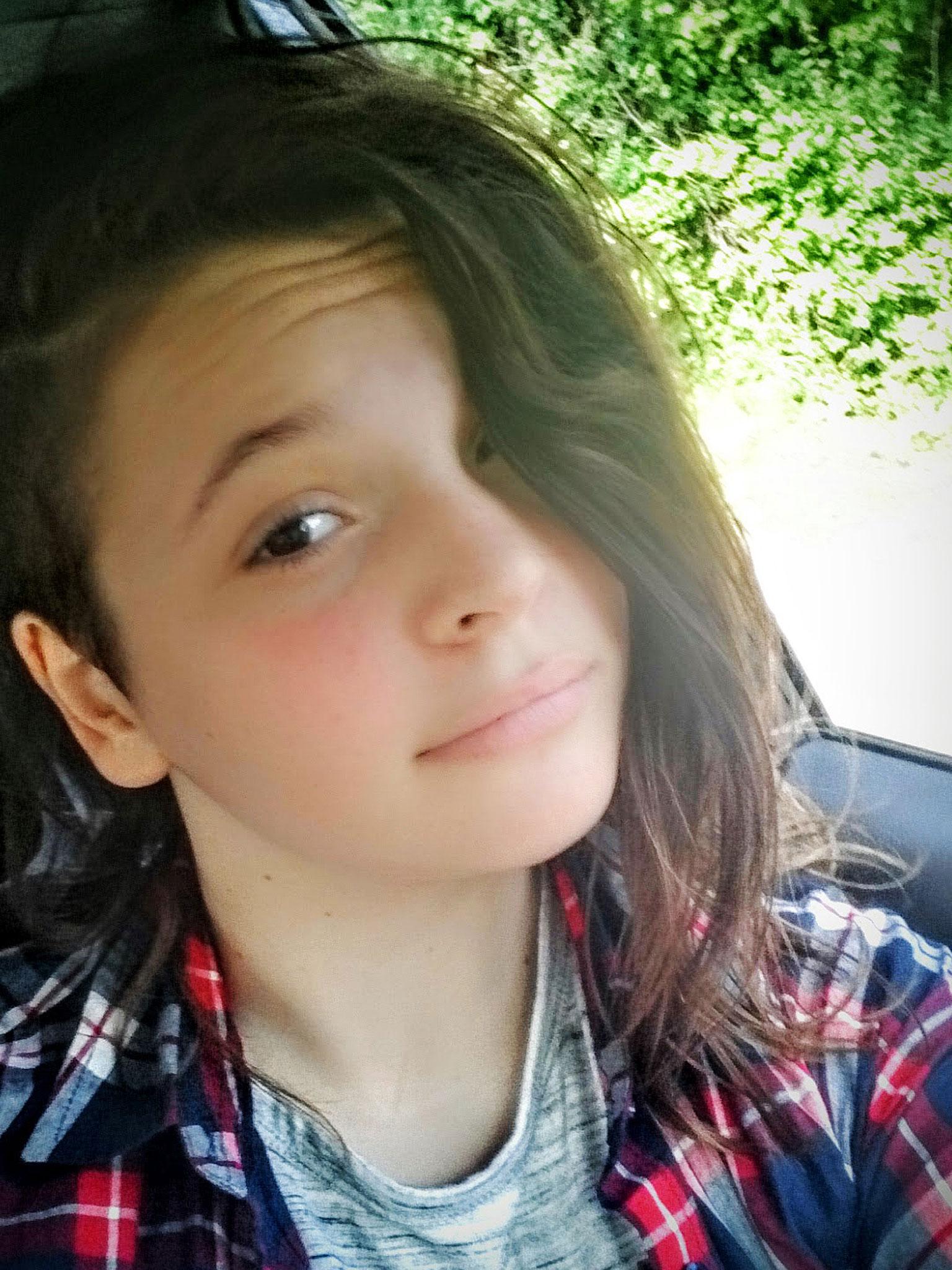 Dorset Schoolgirl Kills Herself In The Woods After Sending Goodbye Facebook Message To Friend 