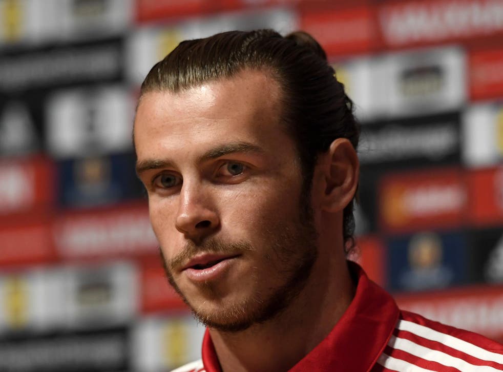 Bale will spearhead Wales' attack against England in Lens