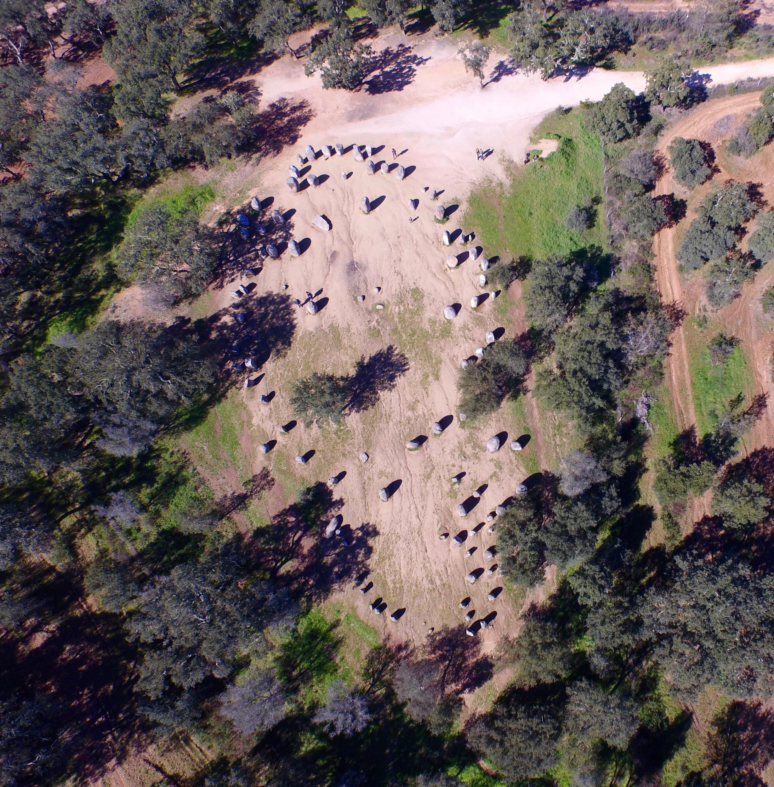 &#13;
The site was probably a circle adjoining an ellipse when it was built (Ebora Megalithic)&#13;