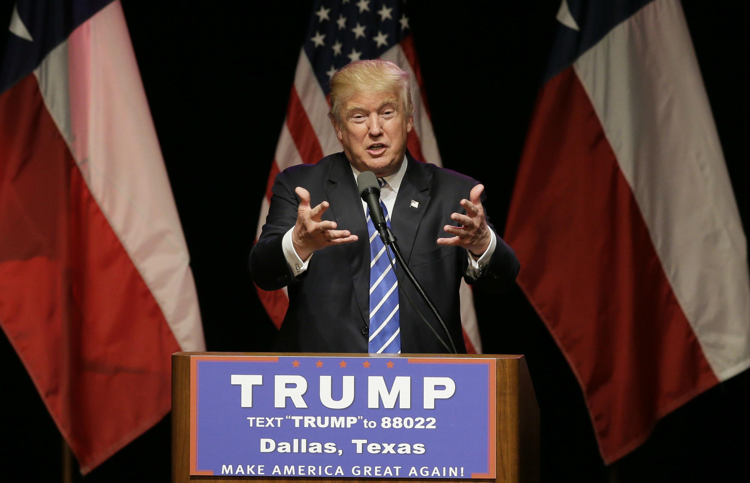 In Texas, Trump invites Sanders supporters to come on board