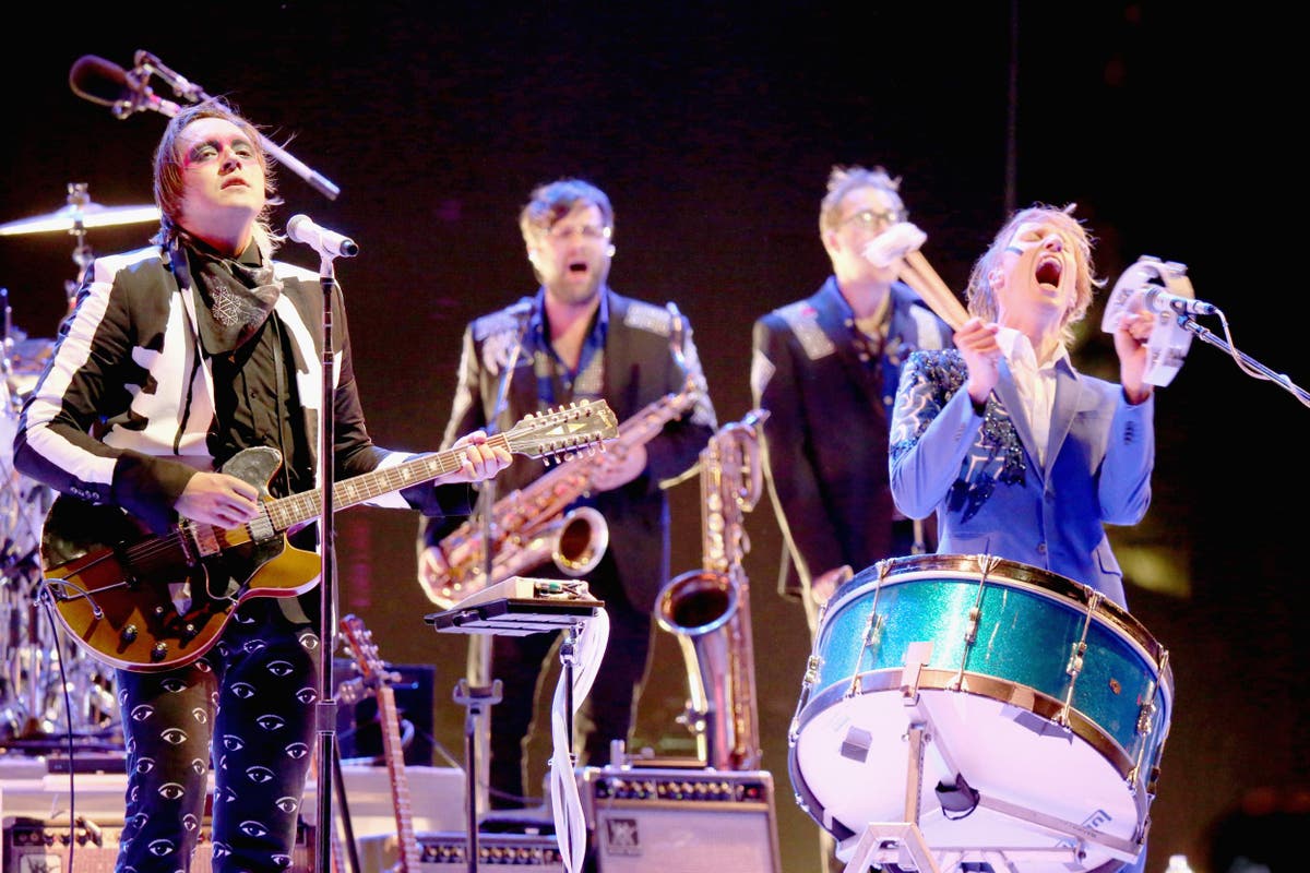 Arcade Fire Hint At New Album Release Date The Independent The