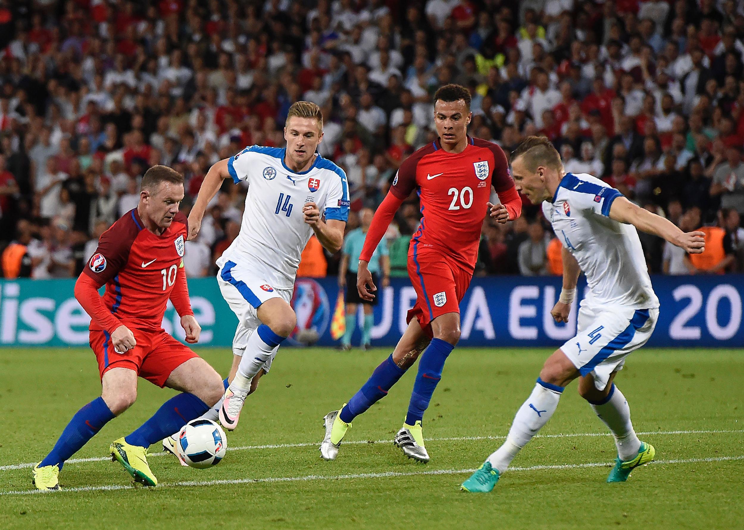 &#13;
Rooney struggled again for England at Euro 2016 &#13;