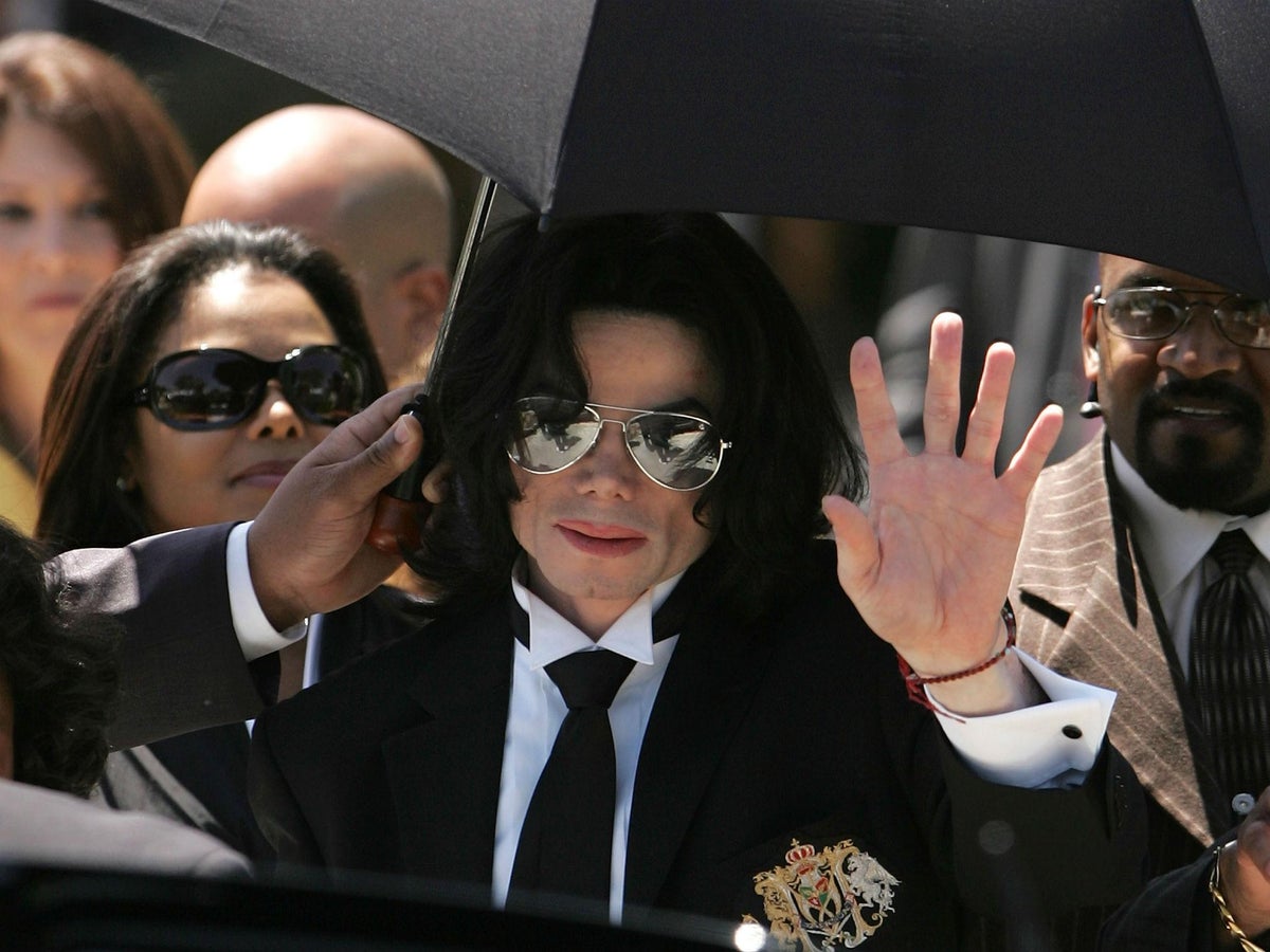 1200px x 900px - Michael Jackson: Judge dismisses child abuse case resolving one of last  major lawsuits against troubled pop star | The Independent | The Independent