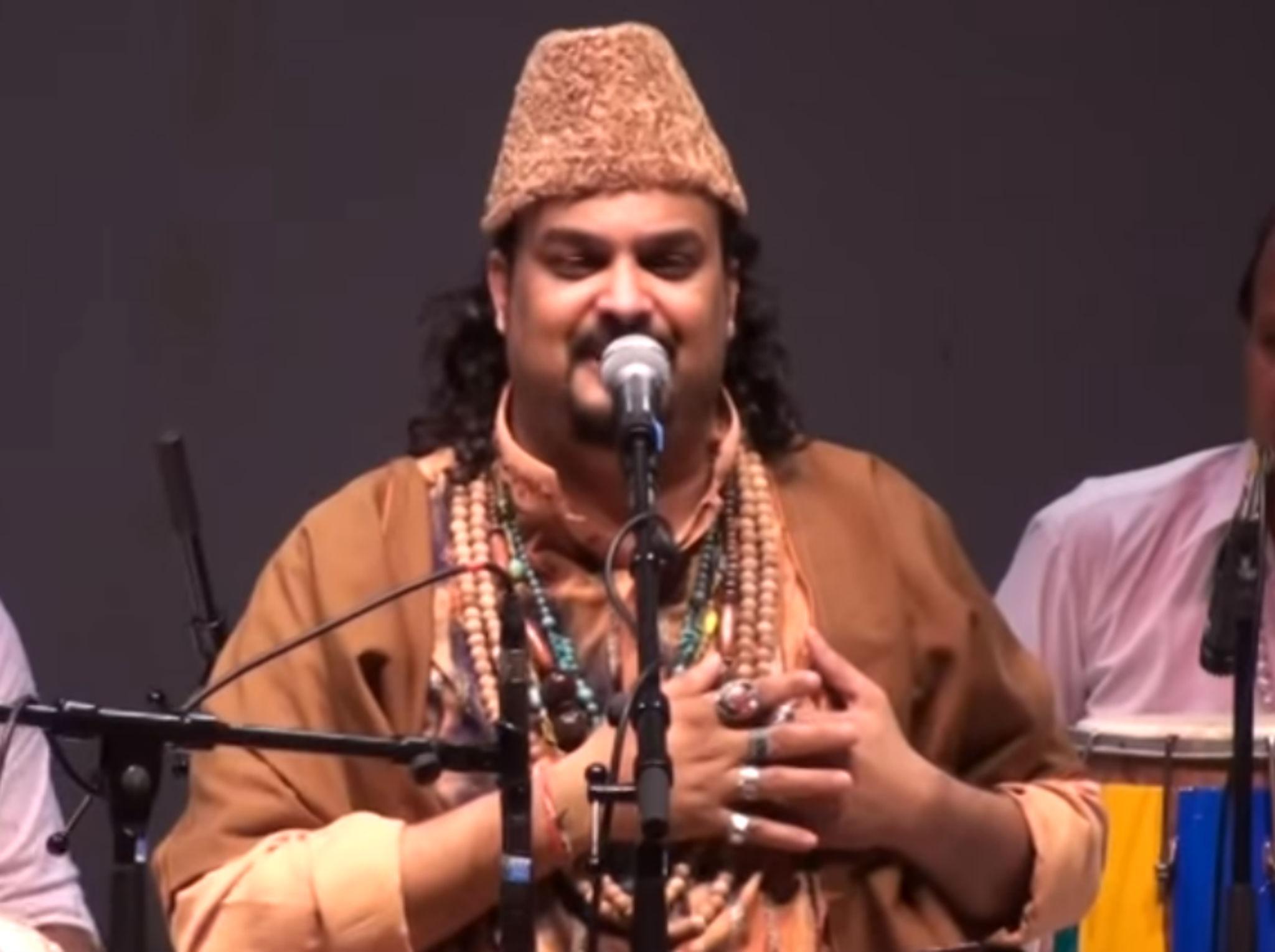Amjad Sabri performs at Trafo, Budapest, on 21st January, 2012