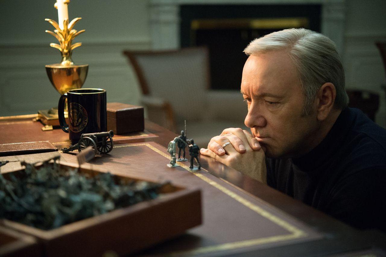 Kevin Spacey ponders his latest Machiavellian scheme in ‘House of Cards’