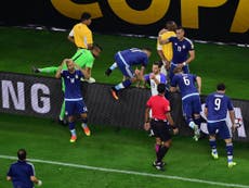 Ezequiel Lavezzi: Argentina forward breaks elbow in freak accident during Copa America semi-final against U.S.A