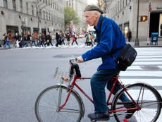 Bill Cunningham dead: Iconic 'New York Times' street fashion photographer dies aged 87