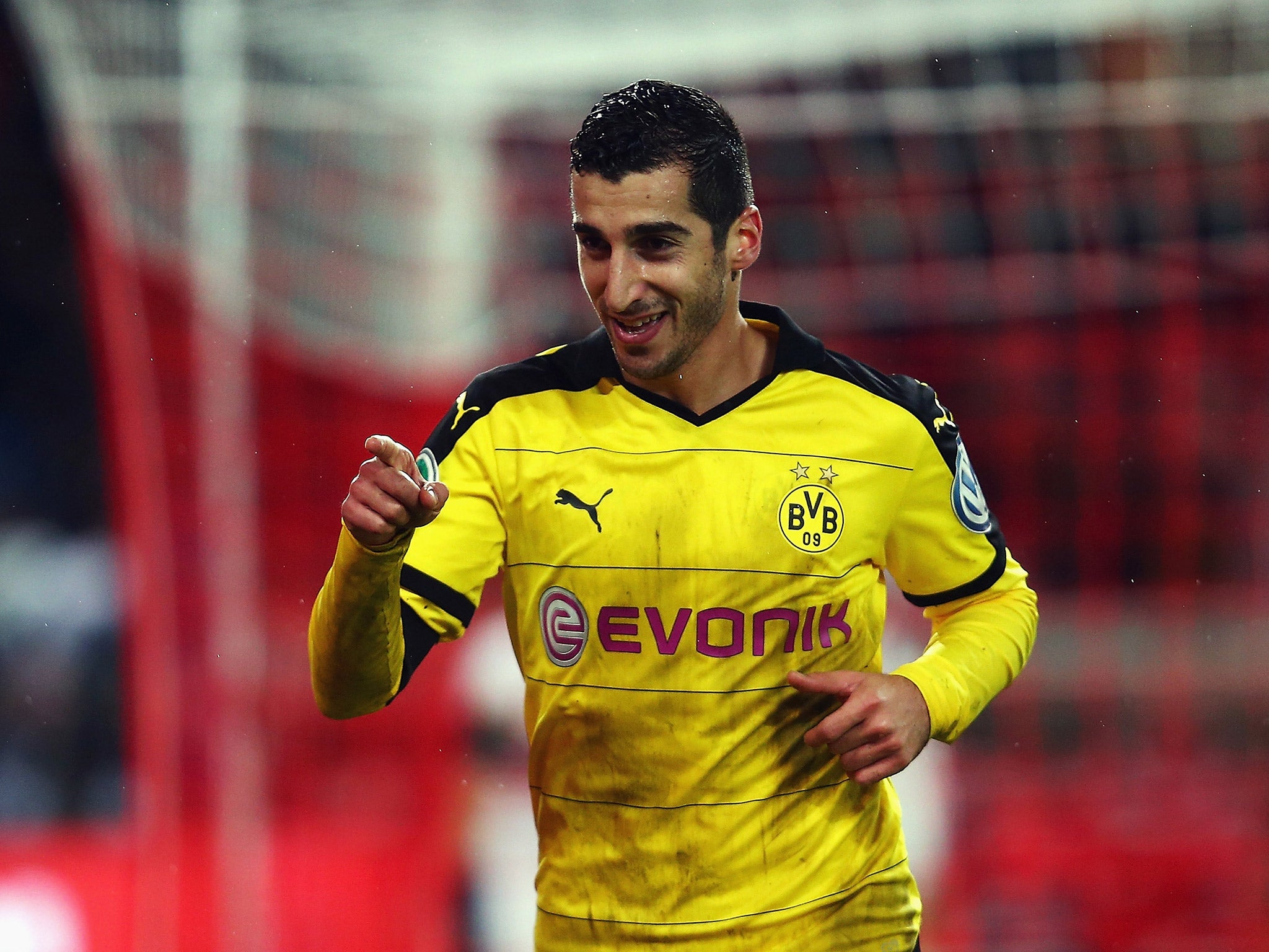 Henrikh Mkhitaryan is on the verge of joining Manchester United