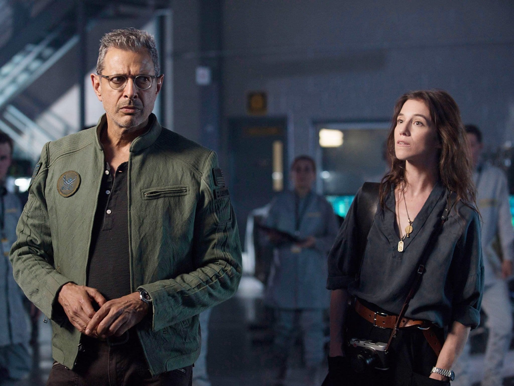 Jeff Goldblum and Charlotte Gainsbourg in ‘Independence Day: Resurgence’