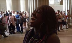 4th July: Woman's impromptu rendition of 'The Star Spangled Banner' at Lincoln Memorial goes viral